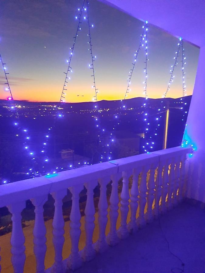 Apartment Natali Kaštel Stari Dış mekan fotoğraf