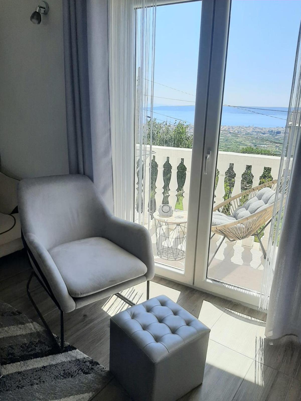 Apartment Natali Kaštel Stari Dış mekan fotoğraf